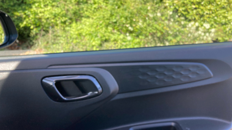 Hyundai i10 1.0 MPi SE Connect 5dr Petrol Hatchback